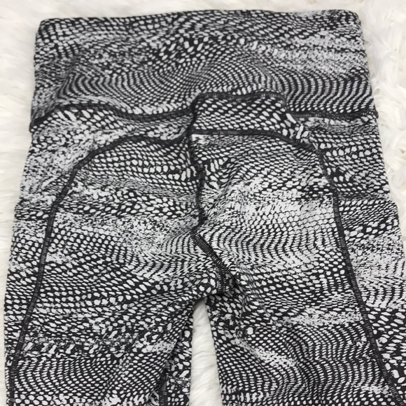 Lululemon Fast & Free 7/8 Tight II *Nulux 25" Swerve Vapor Metal Grey. - Picture 7 of 7